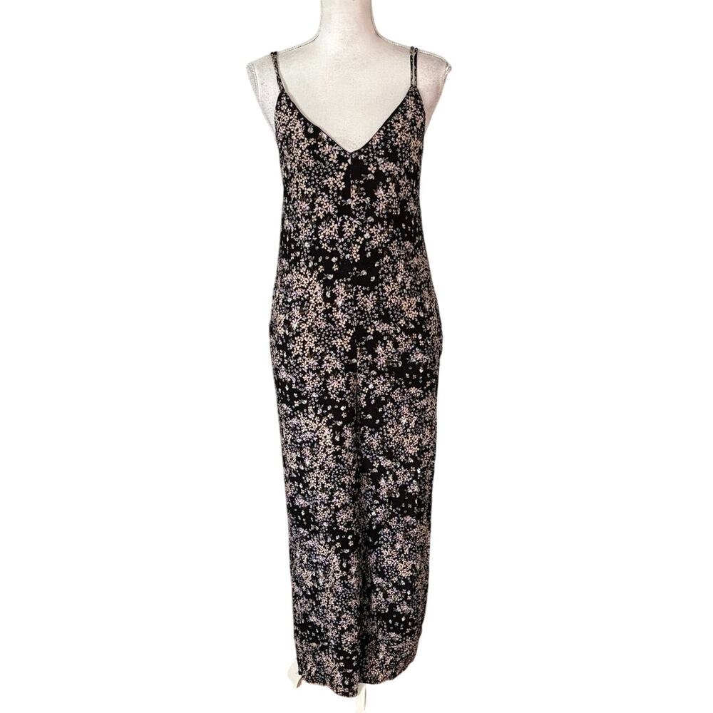 🌻 2/$20 Lulus S Black Floral Print Jumpsuit Wide Leg Tie Back Pockets V Neck